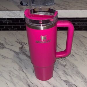 Stanley Fuchsia 30oz Insulated Mug with Handle
